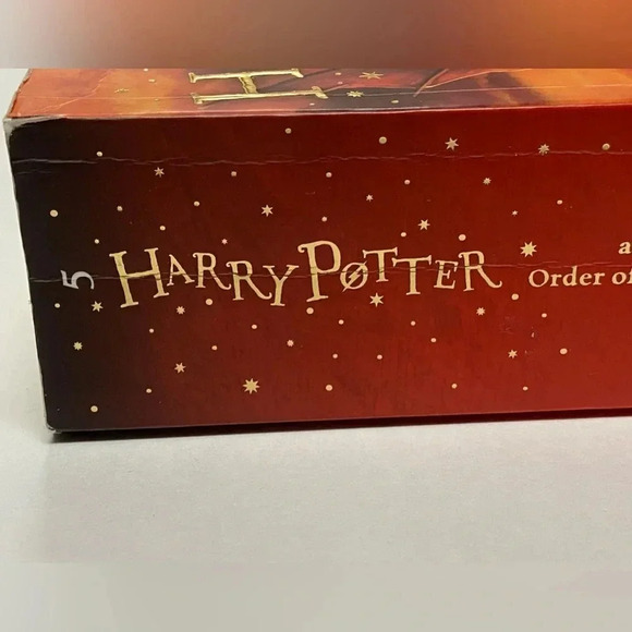Harry Potter and the Order of the Phoenix - Book 5 | Softcover 📚 - Picture 3 of 16